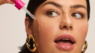 How to Use Self Tanner on Your Face: Luna Bronze Guide